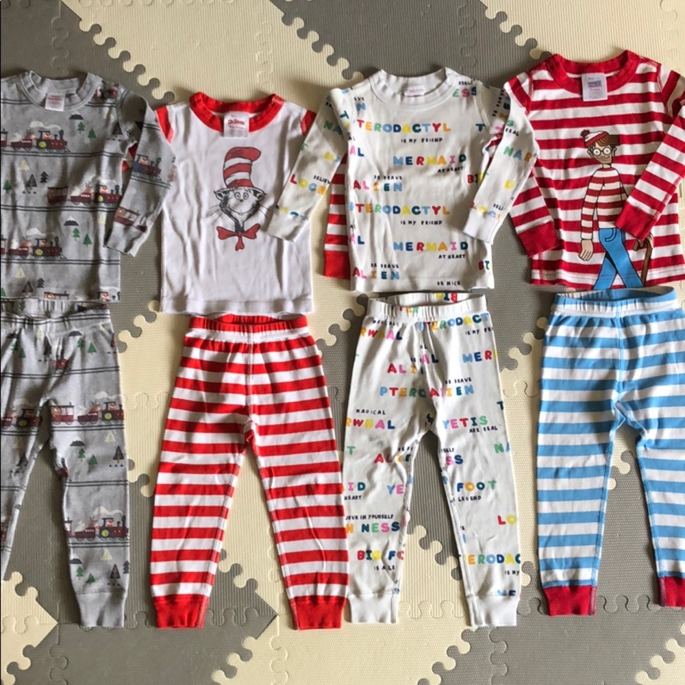 Hanna Andersson Bundle- 4 pajamas 3T